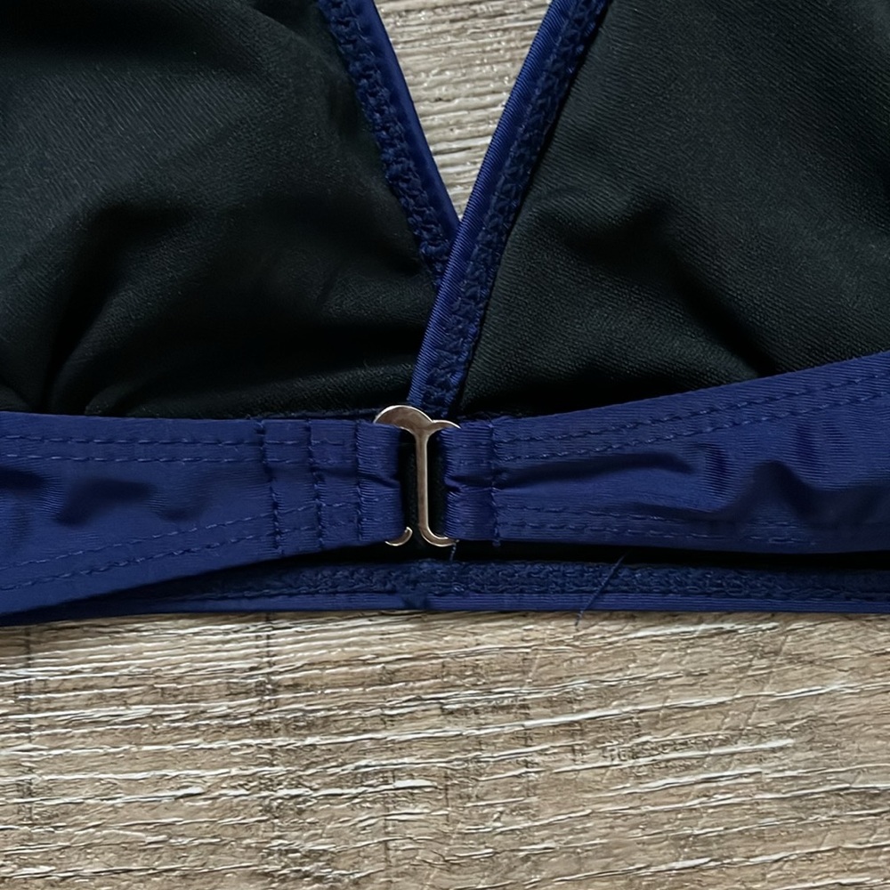 DEEP V NECK HALTER TIE NECK BIKINI TOP (NWOT) - Picture 4 of 6